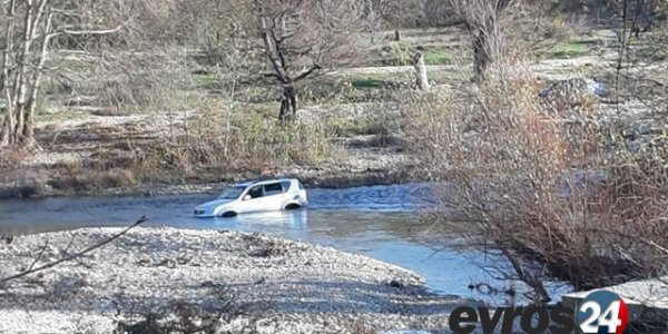 Έβρος: Οι διακινητές εγκαταλείπουν κατά δεκάδες τα «αυτοκίνητα της ελπίδας»