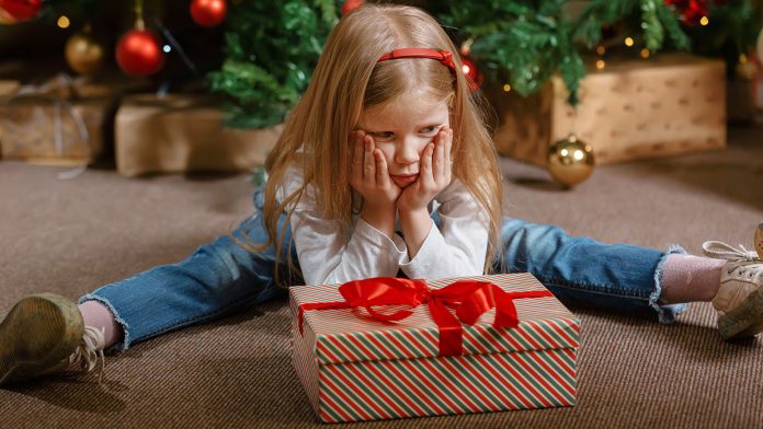 «Δεν ήθελα αυτό το δώρο!» – Αντιδρώντας στα «θέλω» των παιδιών μας