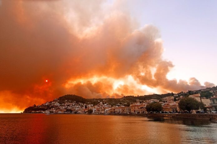 Συγκεντρώνουν δωρεές για τους πυρόπληκτους στην Ελλάδα