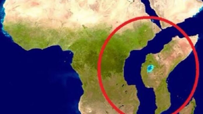 Η Αφρική κόβεται στη μέση - H 