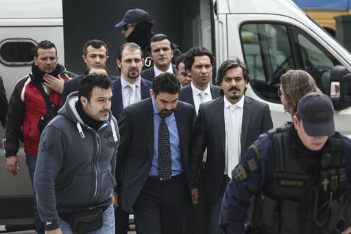 Τούρκοι αξιωματικοί: Στο ΕΔΑΔ υπό τον φόβο μην καμφθεί η ελληνική κυβέρνηση
