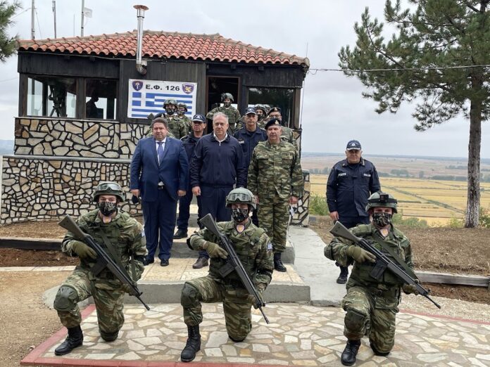 Θεοδωρικάκος: Ενισχύουμε την ασφάλεια των ελληνοτουρκικών συνόρων