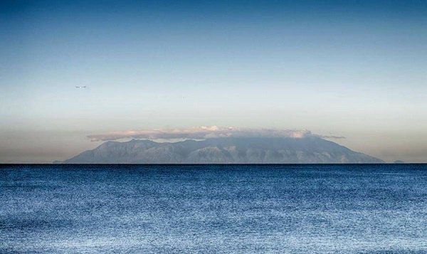 Τρεις υδροστρόβιλοι στο Θρακικό Πέλαγος [Εντυπωσιακή φωτογραφία]
