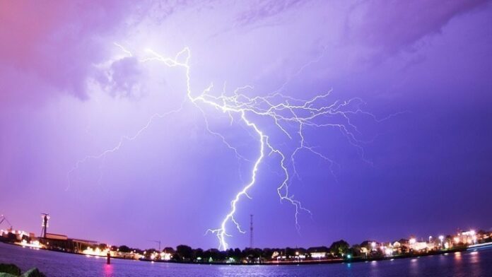 Πρόγνωση meteo: Ισχυρά κατά τόπους φαινόμενα στη Θράκη