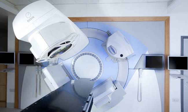 ΠΟΕΔΗΝ: Λίστα 4 μηνών για ακτινοθεραπείες - Πεθαίνουν καρκινοπαθείς αβοήθητοι και στη Θράκη