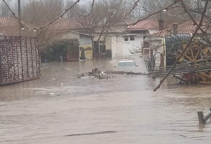 Ροδόπη: Χαμένες περιουσίες στις πλημμύρες – Συγκλονιστικές εικόνες