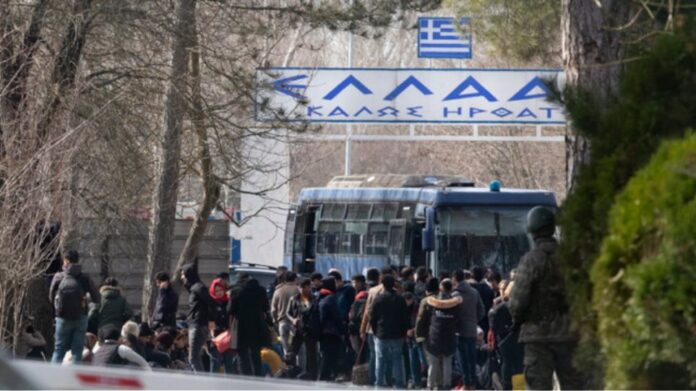 Έβρος: Ολονύχτια μάχη για να μην περάσουν οι μετανάστες τα σύνορα