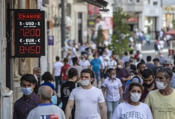 Θράκη: Χιλιάδες Έλληνες στην Τουρκία για ψώνια παρά την προκλητικότητα Ερντογάν
