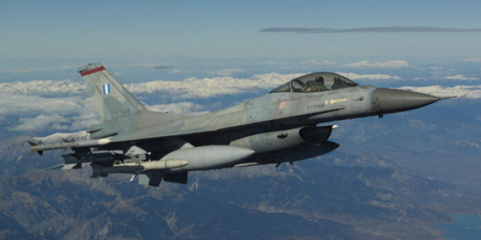 Μαχητικά F-16 πάνω από την Ξάνθη για την 28η Οκτωβρίου