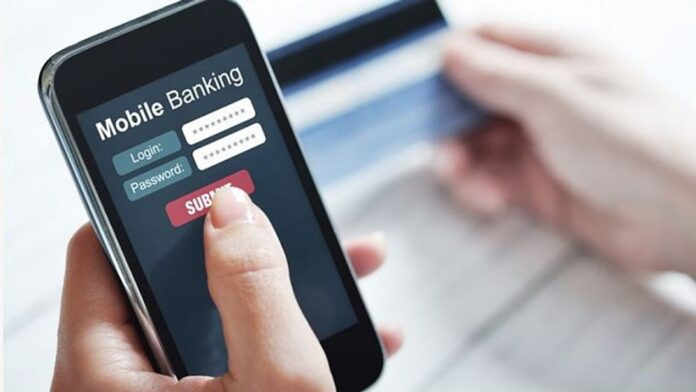 Απίστευτη απάτη: «Σήκωσαν» 185.000 ευρώ μέσω e-banking