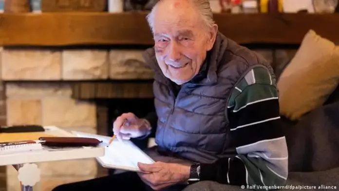Μπλόγκερ ετών 100 - Ένας παππούς μιλά για τον πόλεμο