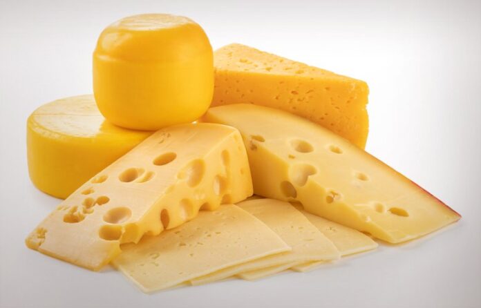 Γιατί το τυρί τύπου έμενταλ έχει τρύπες