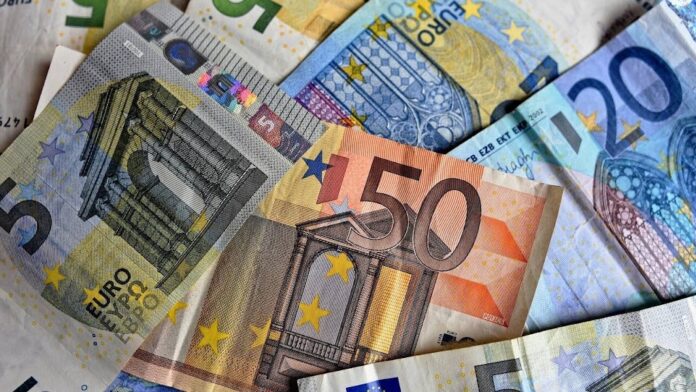Επίδομα των 800 ευρώ: Πότε ανοίγει η πλατφόρμα για τις δηλώσεις
