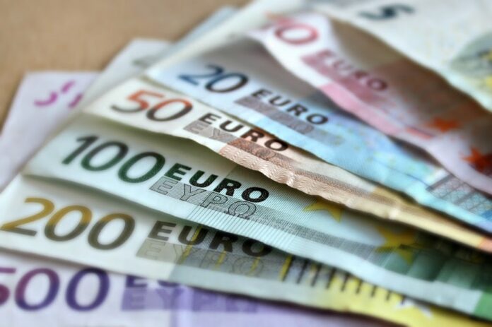 Επίδομα Κορονοϊού 800 ευρώ: Ανοίγει η πλατφόρμα - Πώς θα κάνετε αίτηση