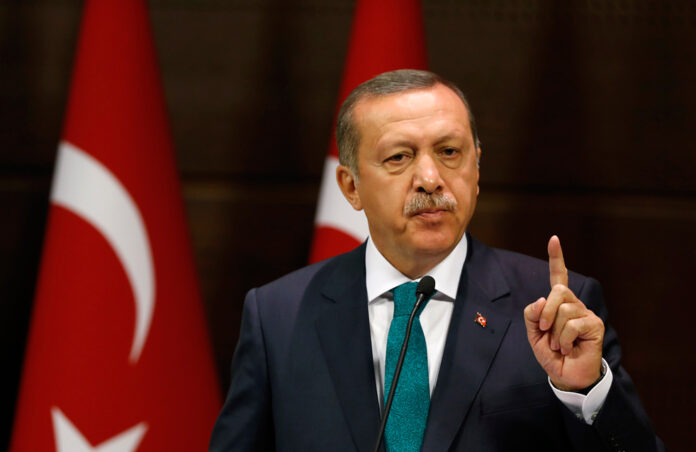 Θράκη – Ιμάμης πανηγύρισε έξαλλα τη νίκη Ερντογάν στο δημοψήφισμα