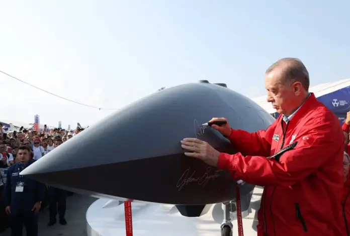 Ο Ερντογάν έστειλε νύχτα τουρκικό UAV πάνω από την Κίναρο