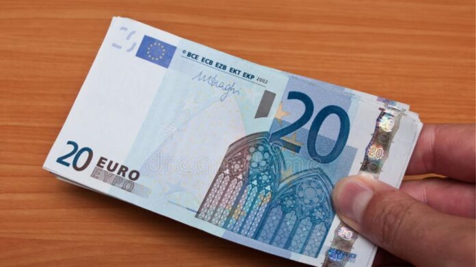 Ξάνθη: Ψώνιζε με… φωτοτυπίες χαρτονομισμάτων των 20 ευρώ!