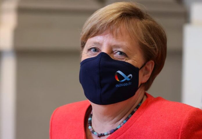 Γερμανία: Στο ναδίρ της δημοτικότητάς του το CDU από την αρχή της πανδημίας