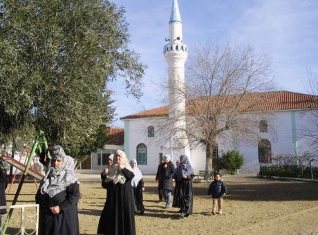 Σέρμπος: Η μειονότητα στη Θράκη είναι θρησκευτική