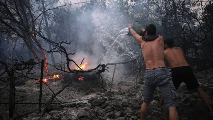 106 δασικές πυρκαγιές στην Ελλάδα σε ένα 24ωρο