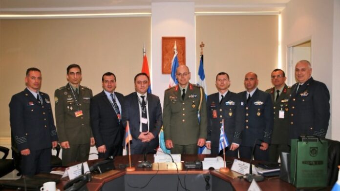 Υπογραφή «προγράμματος στρατιωτικής συνεργασίας Ελλάδας - Αρμενίας»