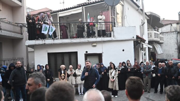 Στον Κένταυρο ο Ανδρουλάκης – «Όλοι οι Έλληνες πολίτες είναι ίσοι σε όλα τα χωριά»