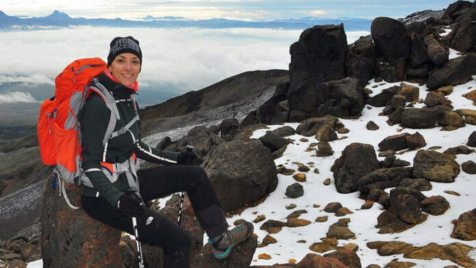 Αναχωρεί για το Νεπάλ η πρώτη Ελληνίδα από τη Θράκη που θα ανέβει στην κορυφή του Έβερεστ