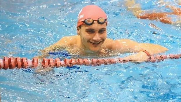Άτυπο παγκόσμιο ρεκόρ ο ταλαντούχος Δ. Μιχαλεντζάκης από τον Έβρο στην κολύμβηση
