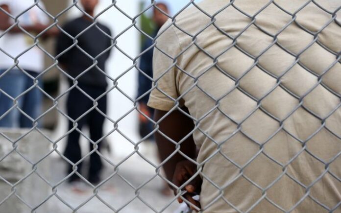 Δύο προκηρύξεις με 468 προσλήψεις σε φορείς του υπ. Μεταναστευτικής Πολιτικής