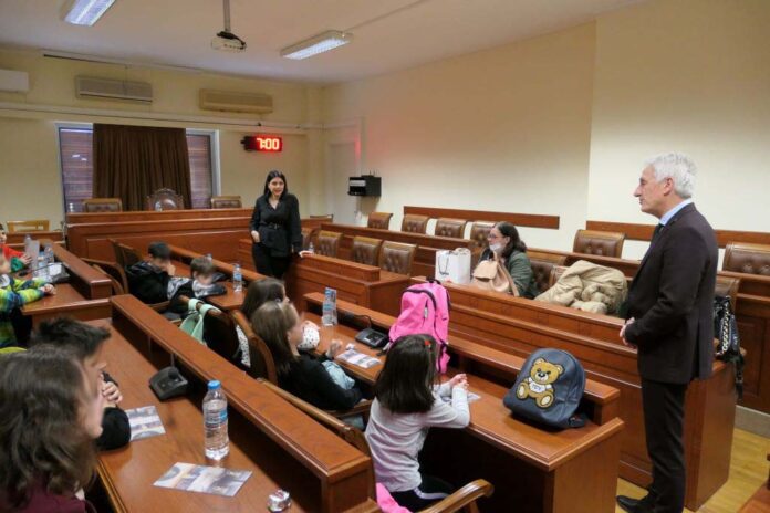 Μαθητές του Δημοτικού Σχολείου Ευμοίρου στον Δήμο Ξάνθης