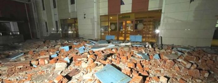 22 τραυματίες από τον ισχυρό σεισμό στην Τουρκία