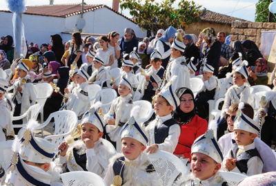 Μαζική τελετή σουνέτ στην Θράκη για πρώτη φορά στην ιστορία της μειονότητας