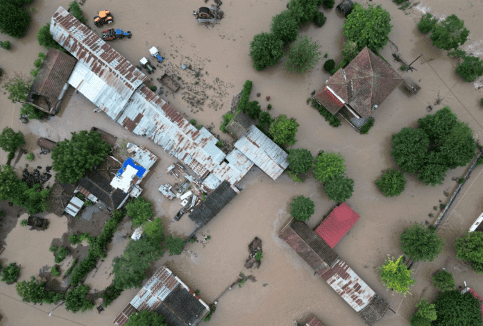 Ξάνθη: ΑΔΕΔΥ και Εργατικό Κέντρο στο πλευρό των πλημμυροπαθών της Θεσσαλίας