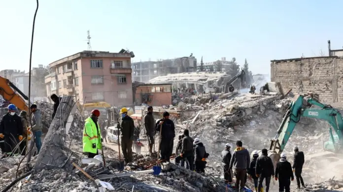 Τουρκία: Οι πόλεις πριν και μετά τον καταστροφικό σεισμό