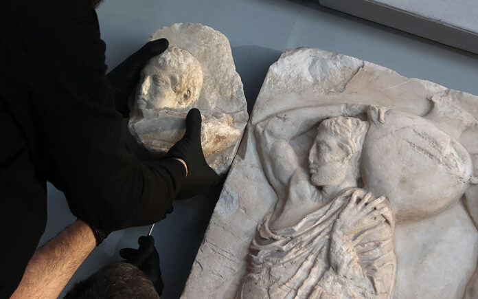 Στο Μουσείο της Ακρόπολης τα θραύσματα του Παρθενώνα από το Βατικανό