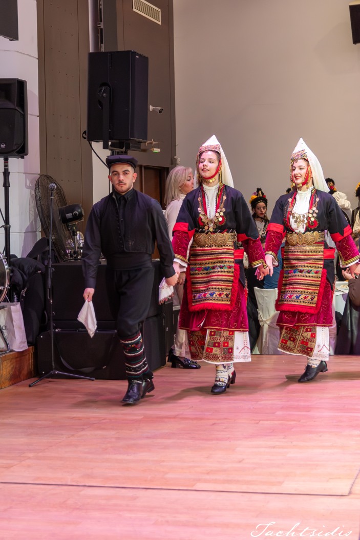Κοσμοσυρροή στον ετήσιο χορό του Λυκείου των Ελληνίδων Ξάνθης