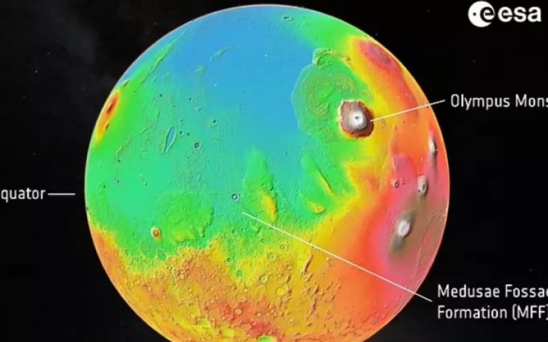 Πάγος νερού βρέθηκε θαμμένος στον Άρη - Έχει πάχος πάνω από 2 μίλια