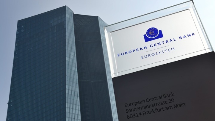 Μικρή αύξηση των πλαστών τραπεζογραμματίων ευρώ καταγράφηκε πέρυσι σύμφωνα με την ΕΚΤ