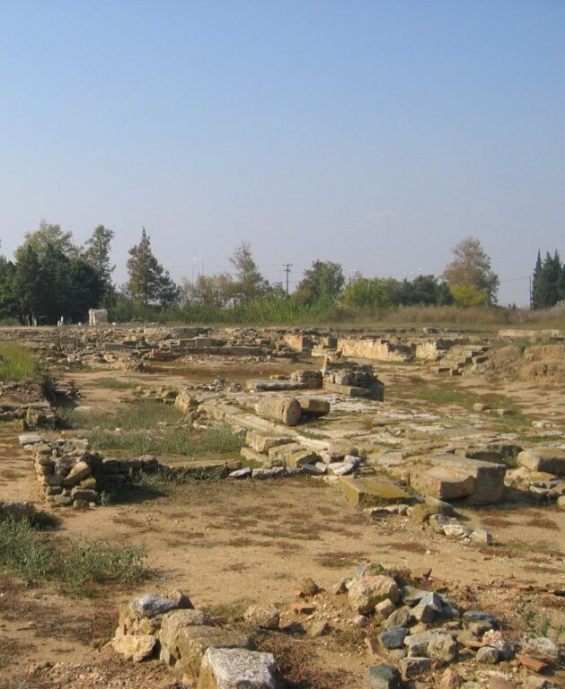 Απομεινάρια της αρχαίας πόλης των Αβδήρων/Photo: Wikipedia Creative Commons
