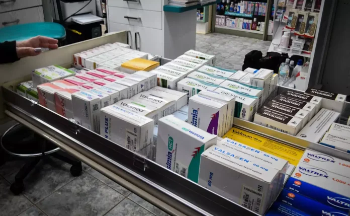 ΕΟΠΥΥ: Ξεκινά η δωρεάν παράδοση ακριβών φαρμάκων στο σπίτι