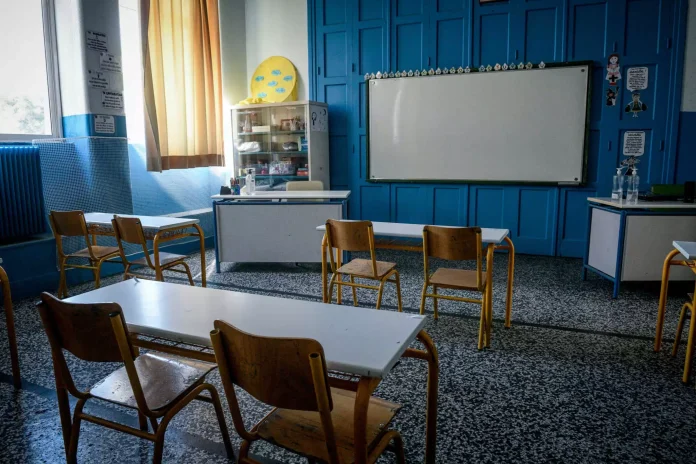 Αλεξανδρούπολη: Μαθήτρια Γυμνασίου κατήγγειλε καθηγητή της για σεξουαλική παρενόχληση