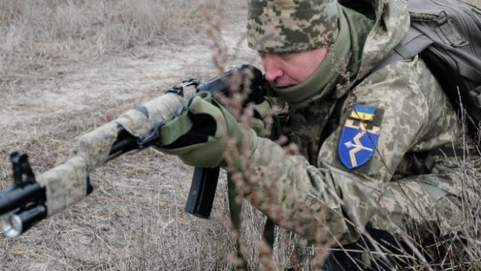 ΗΠΑ: Αγορές όπλων αξίας 6 δισ. δολ. για την Ουκρανία